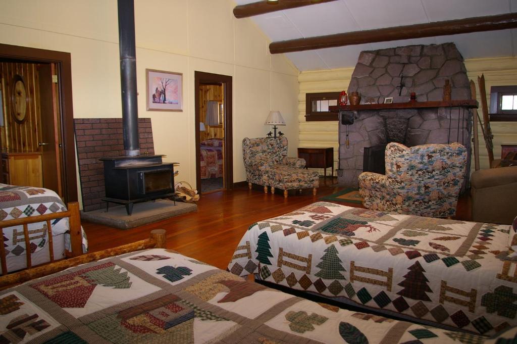 Parade Rest Ranch Hotel West Yellowstone Quarto foto